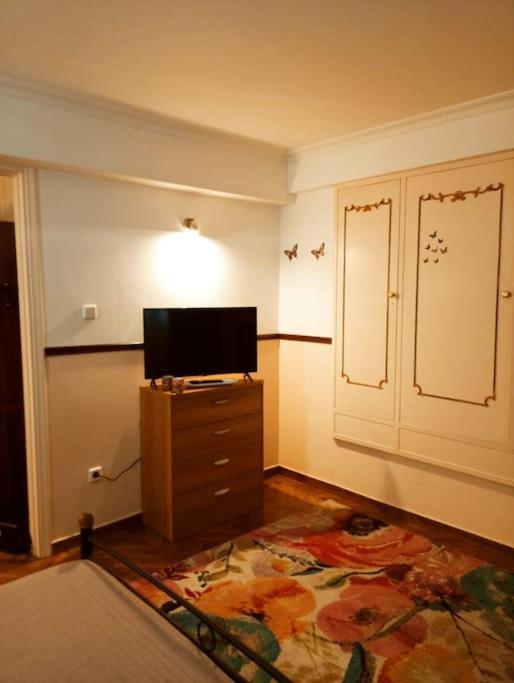 Romantic Apartment Ideal For Women! Athen Eksteriør billede